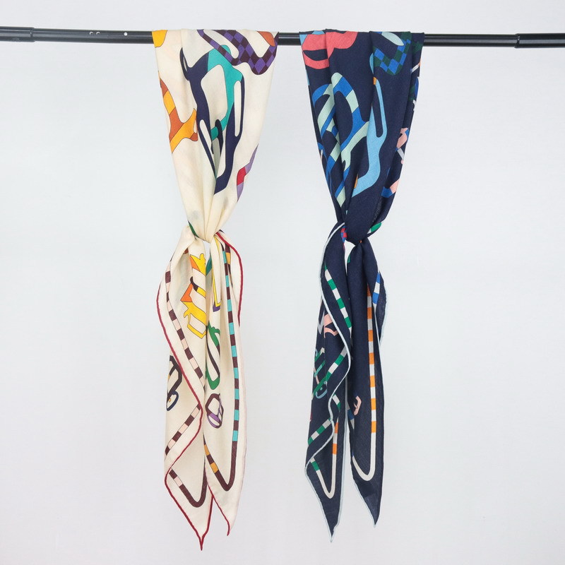 Silk Wool Scarf Large Triangle - Pashmina Wrap Large recensie en prijs