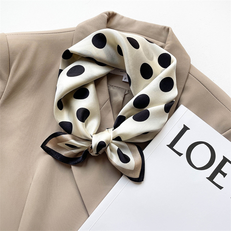 2024 New Pure Silk Scarf Small - Ascot Neck Scarf recensie en prijs