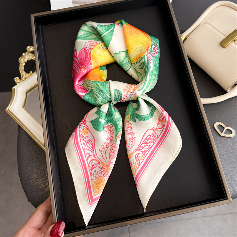 2026 New Fruit Print Silk Squa - Ascot Neck Scarf recensie en prijs