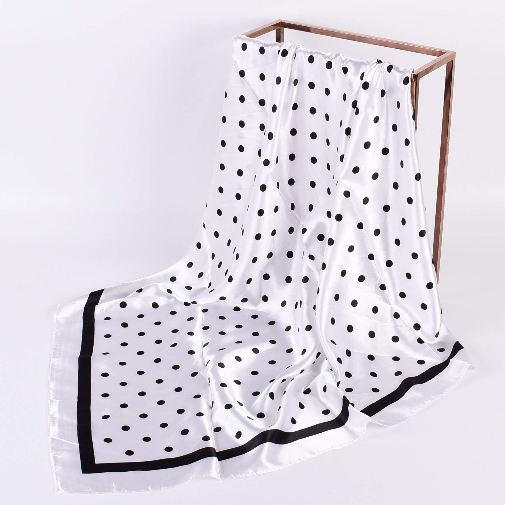 Summer new fashionable tempera - Scarf Silk Square recensie en prijs