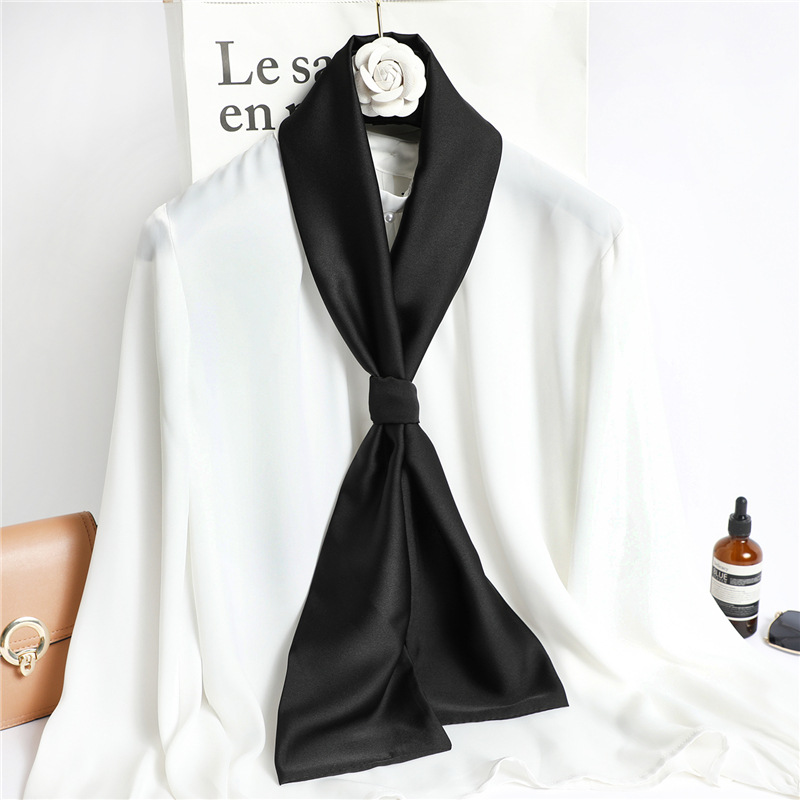 Red Solid Color Long Silk Scar - Ascot Neck Scarf recensie en prijs
