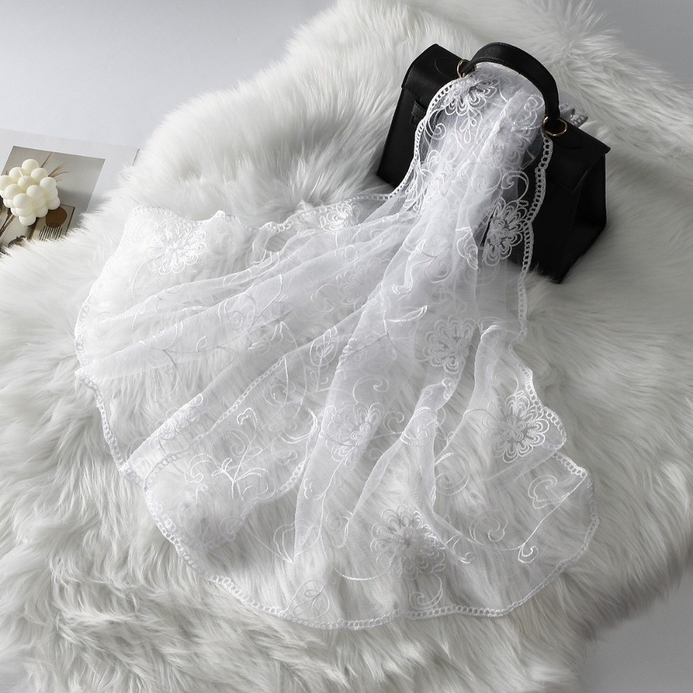 Lace Scarf Embroidered Floral  - Stole Wedding Shawl recensie en prijs